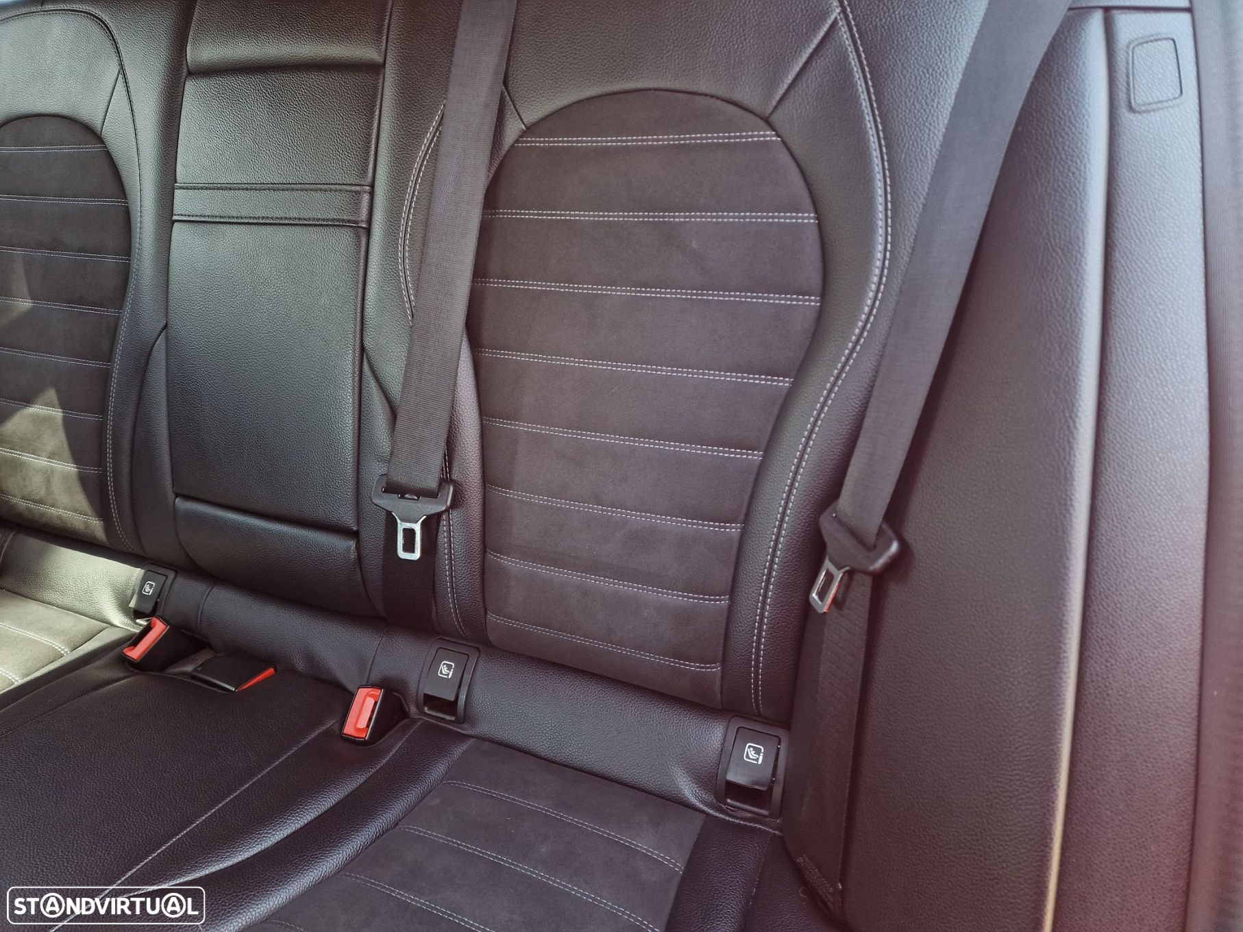 Mercedes-Benz C 220 d AMG Line - 16