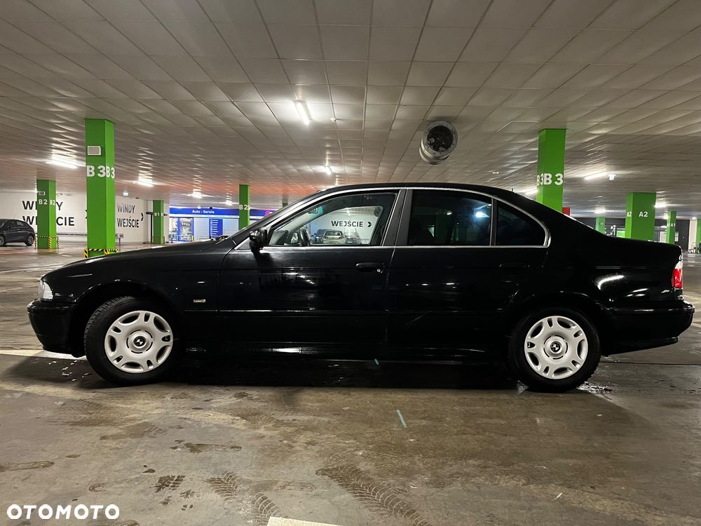 BMW Seria 5 520d - 2