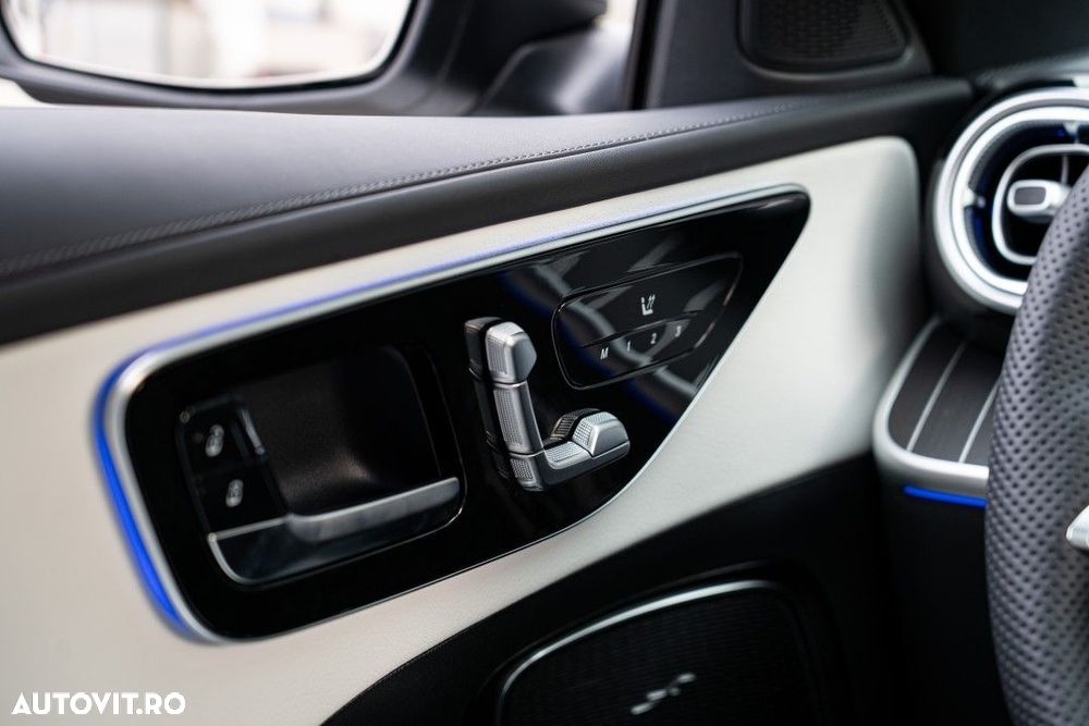 Mercedes-Benz C - 30