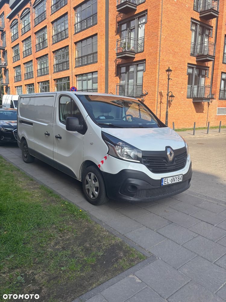 Renault Trafic - 2
