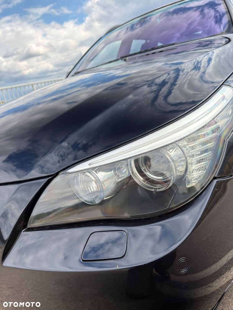 BMW Seria 5 530xd - 24