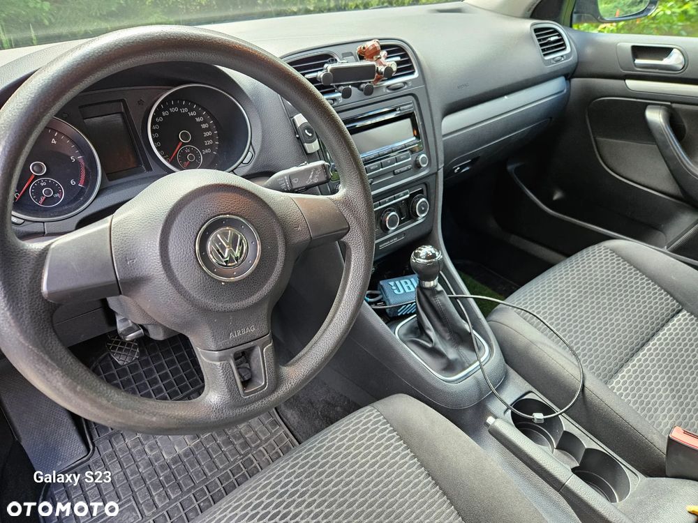 Volkswagen Golf 1.6 TDI Comfortline - 24