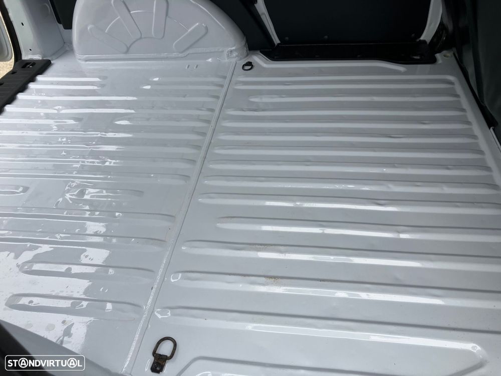 Renault Kangoo 1.5 dCi Confort S/S - 11