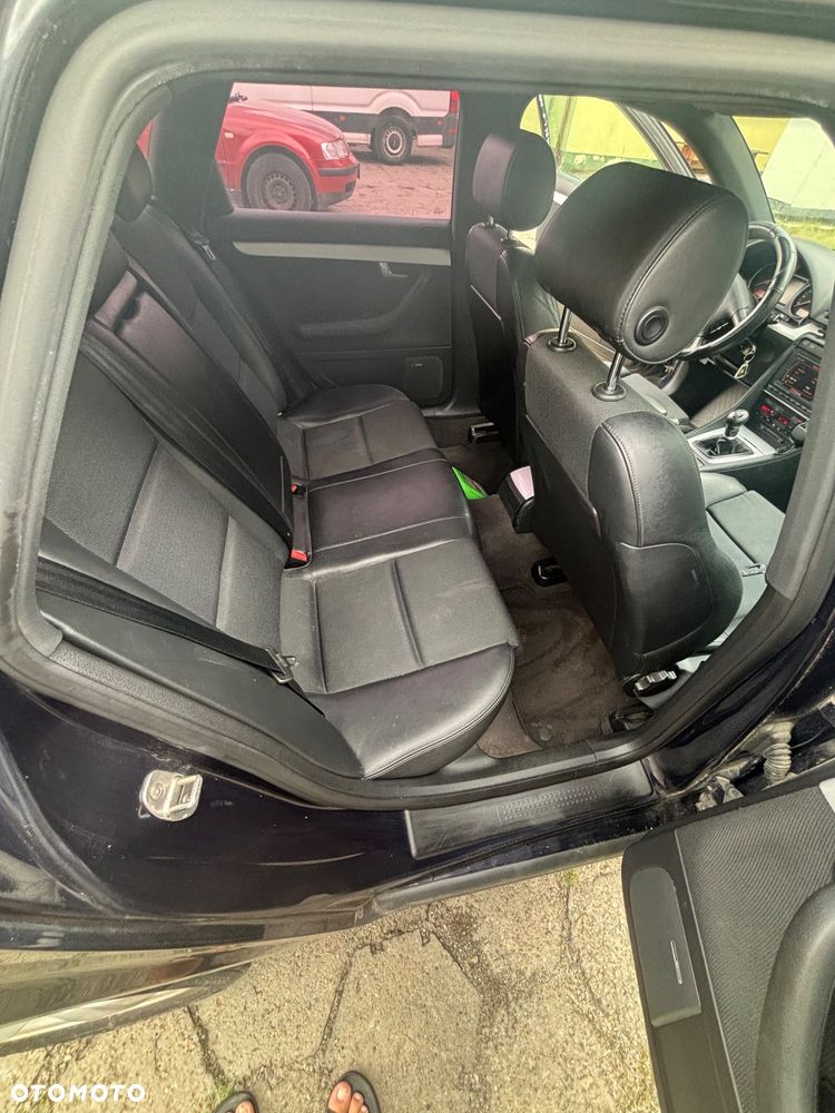Audi A4 Avant 3.0 TDI DPF quattro - 8