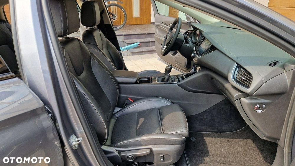 Opel Insignia - 17