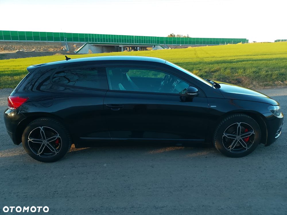 Volkswagen Scirocco 1.4 TSI Perfectline R-Style - 5