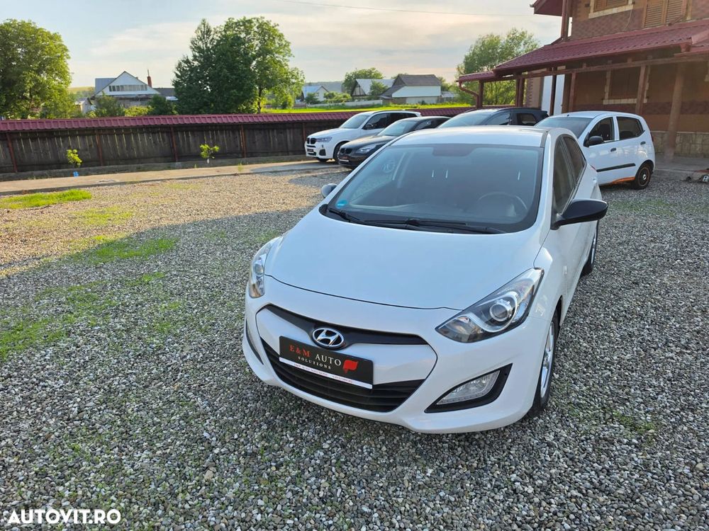 Hyundai i30 i30cw 1.6 Fifa World Cup Edition - 11
