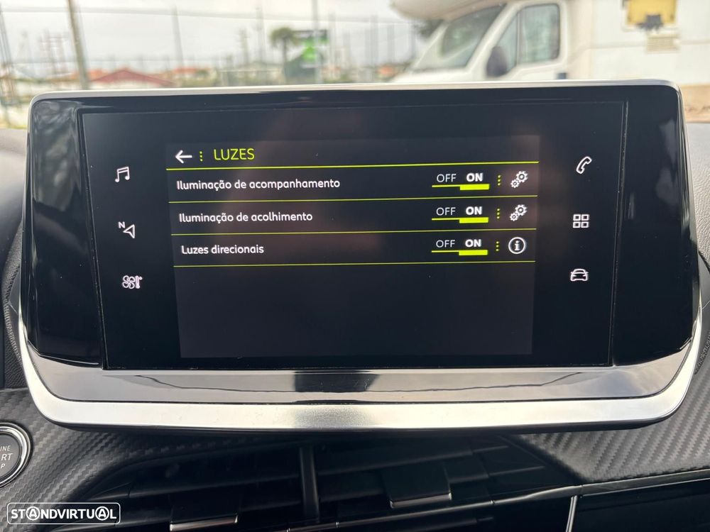 Peugeot 2008 1.5 BlueHDi Allure Pack - 45