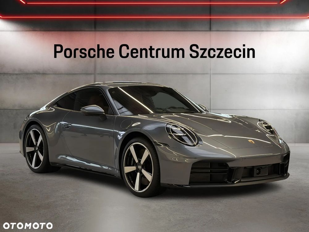 Porsche 911 Carrera S - 7