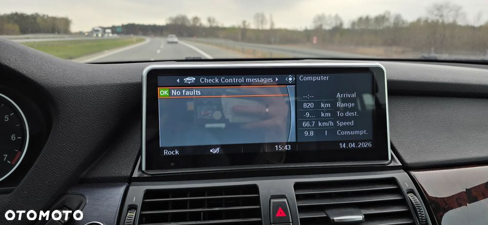 BMW X5 xDrive48i - 13