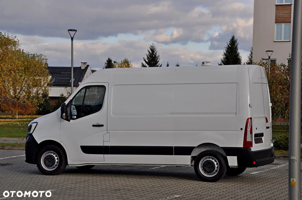 Renault Master - 18