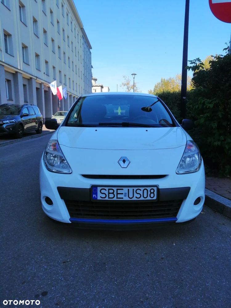 Renault Clio - 1