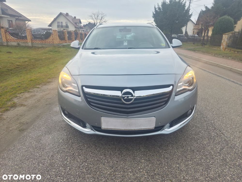 Opel Insignia - 1