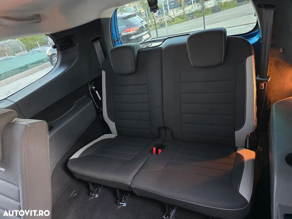 Dacia Lodgy 1.5 Blue dCi Stepway - 10