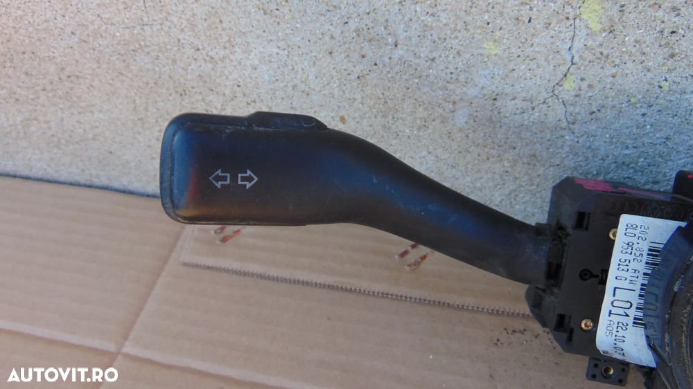 Maneta semnalizare/maneta stergatoare/banda volan Skoda Fabia 1 an 2006 cod 8L0953513G - 2