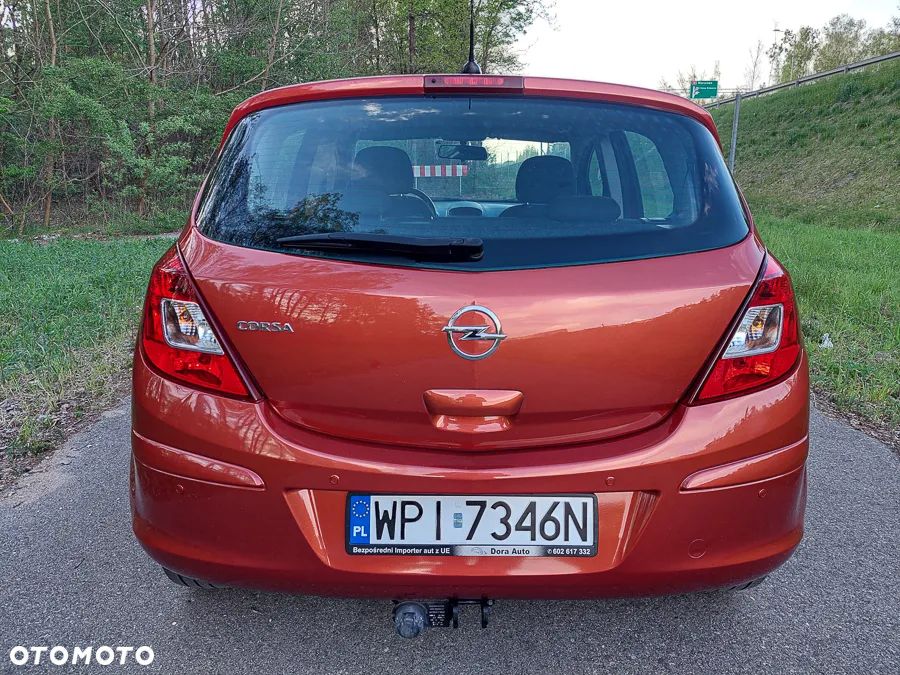 Opel Corsa 1.2 16V Edition / Active - 12