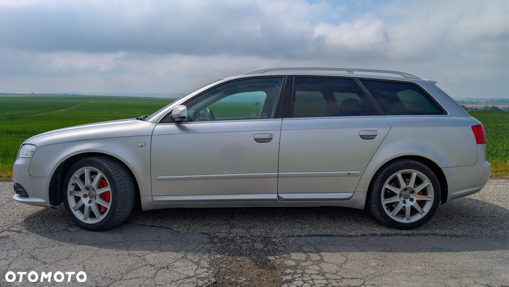 Audi A4 Avant 2.0 T FSI quattro - 2