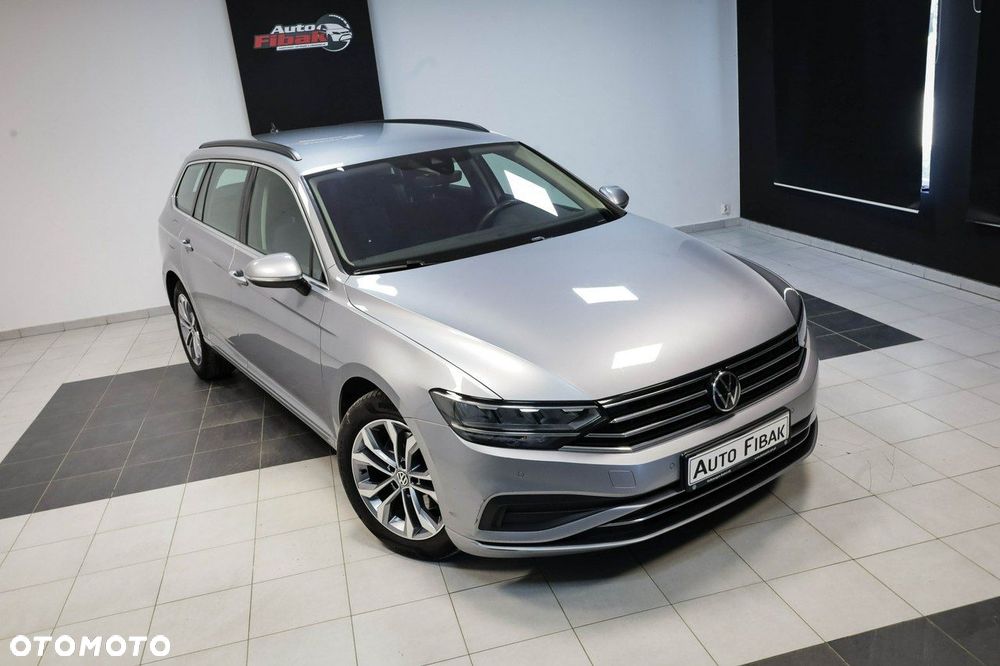 Volkswagen Passat - 6
