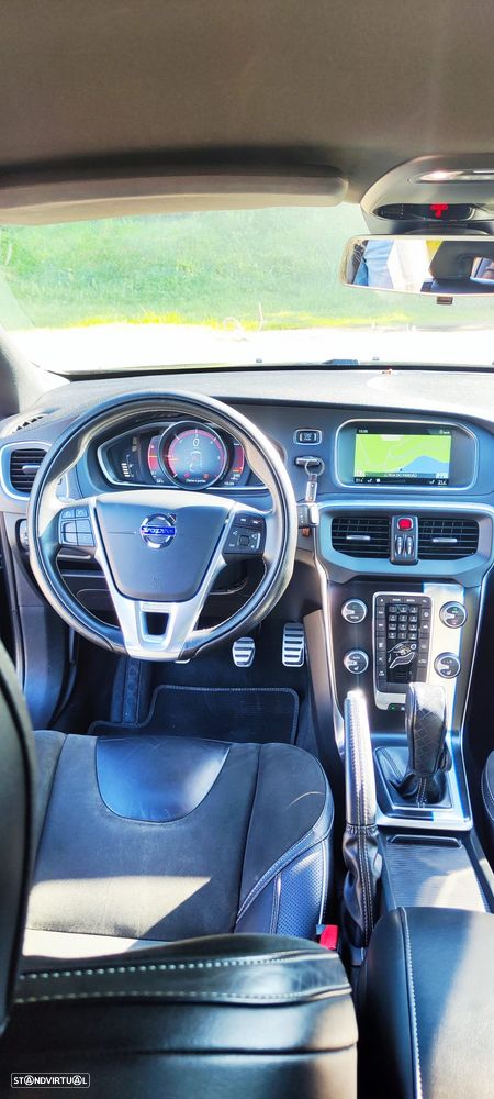 Volvo V40 D2 RDesign - 14