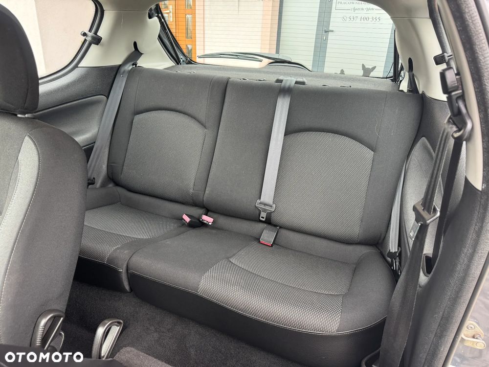 Peugeot 206 75 JBL - 29