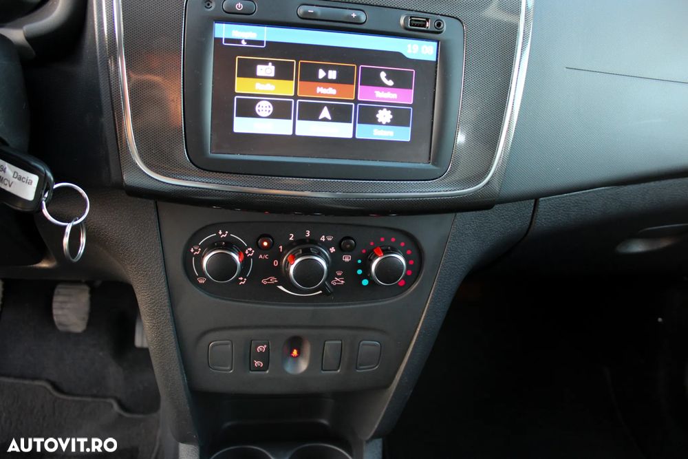 Dacia Logan MCV Blue dCi 95 Stepway - 15