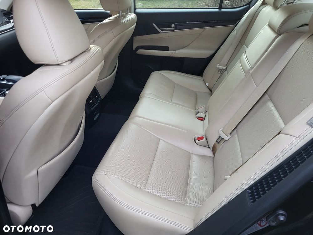 Lexus GS 300h Elite - 9
