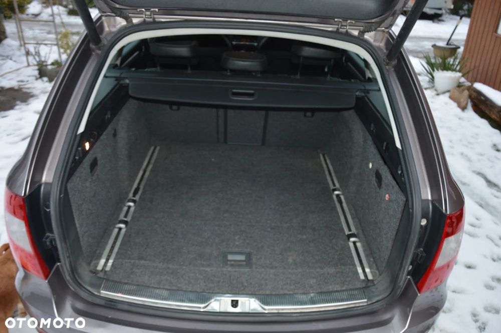 Skoda Superb 1.8 TSI Exclusive - 8