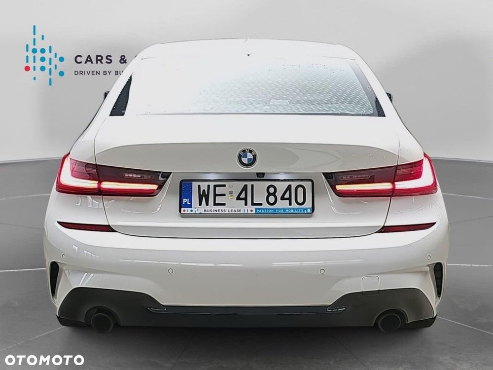 BMW Seria 3 320i xDrive M Sport sport - 6