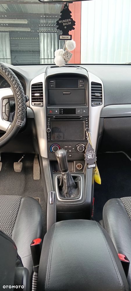 Chevrolet Captiva - 12