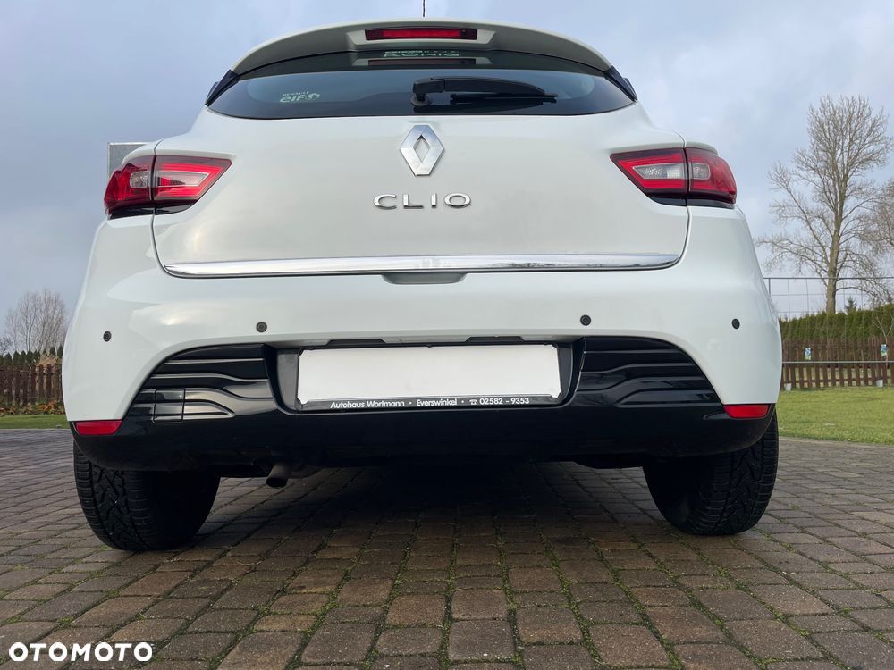 Renault Clio 1.2 16V Limited - 13