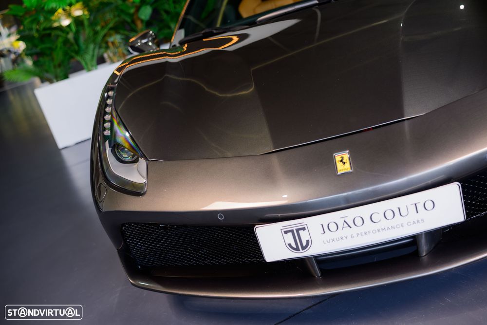 Ferrari 488 GTB - 7