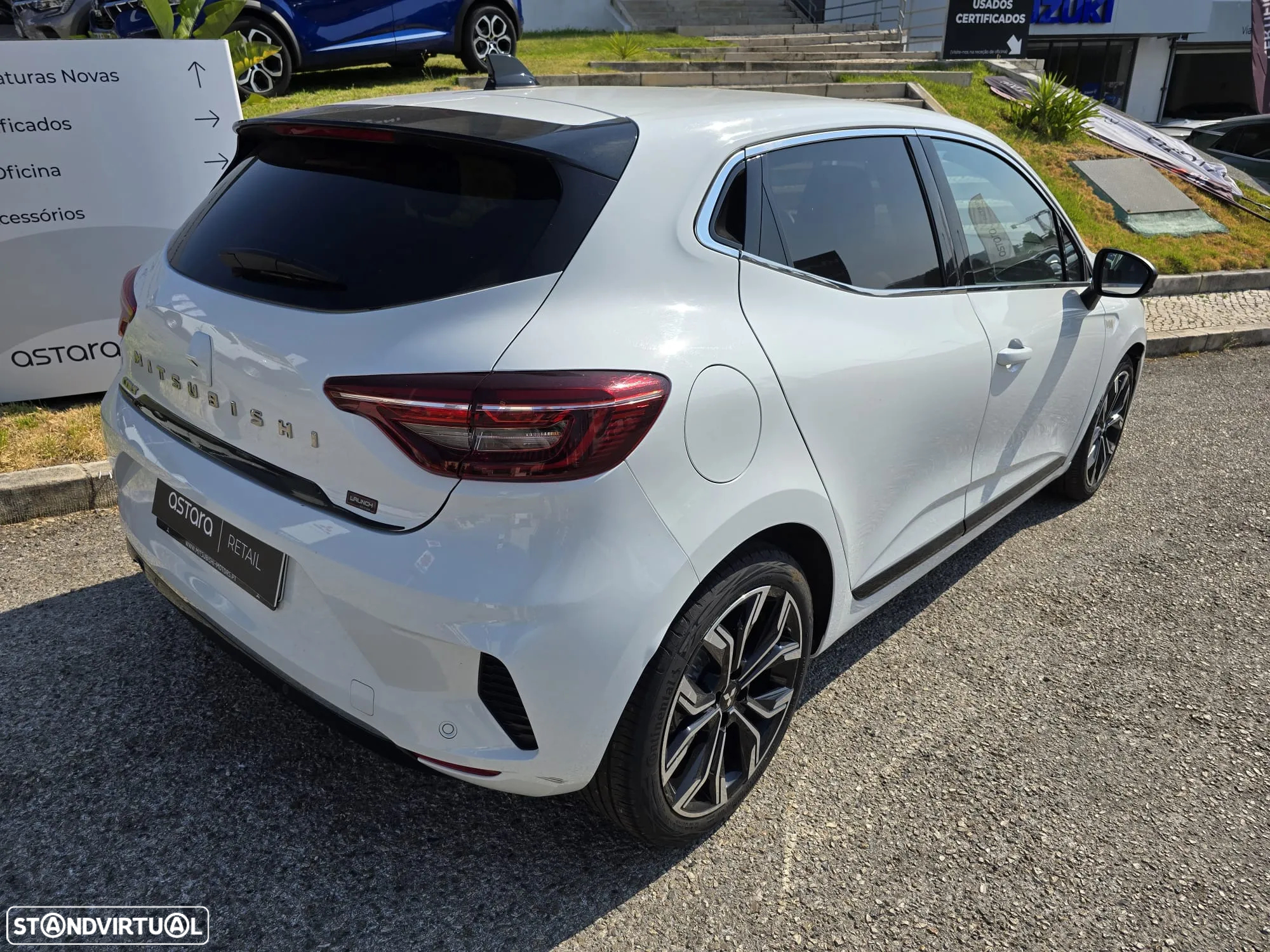 Mitsubishi Colt 1.0 MPI-T Launch Edition - 10