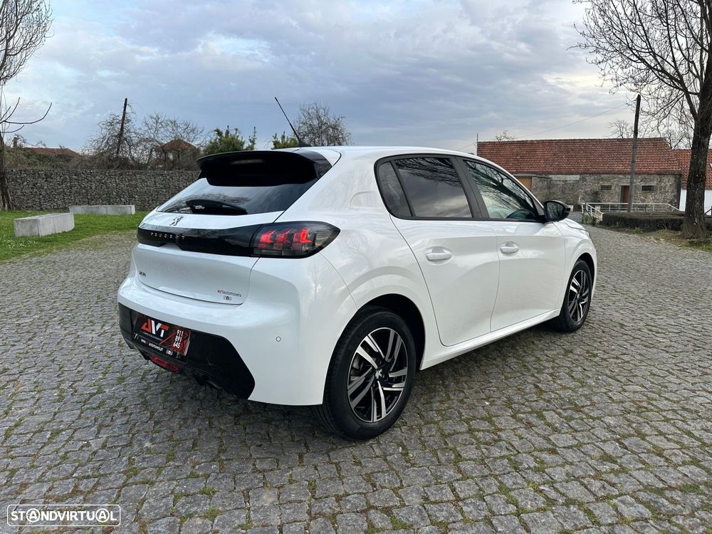 Peugeot 208 2022 photo 5