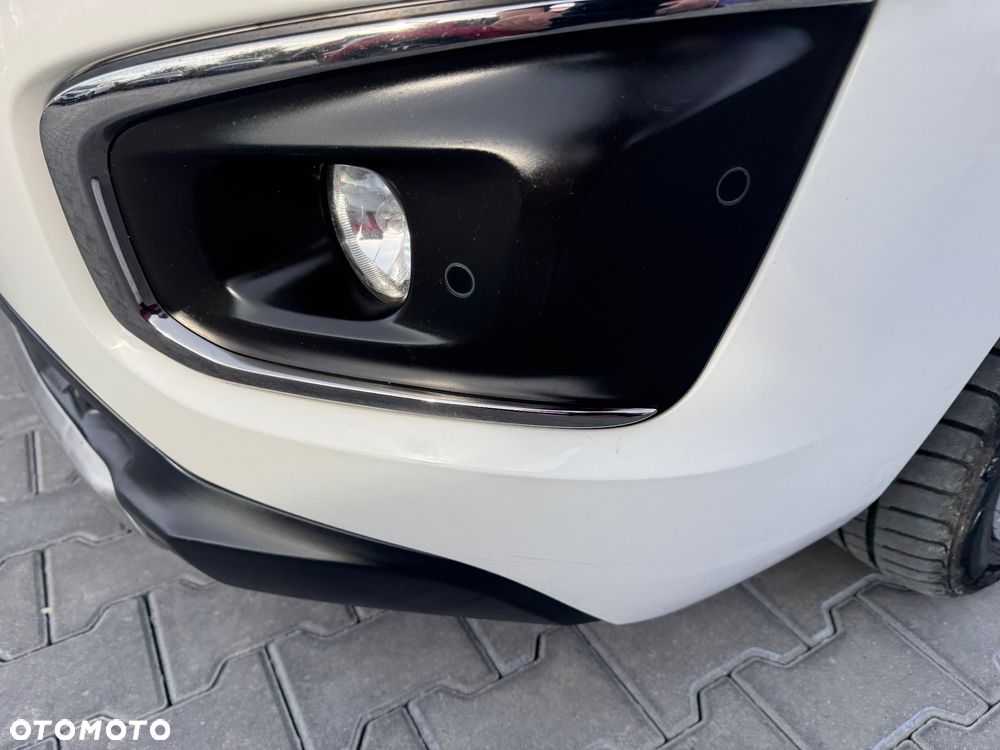 Peugeot 3008 PureTech 130 Stop & Start GPF Allure Business-Paket - 4