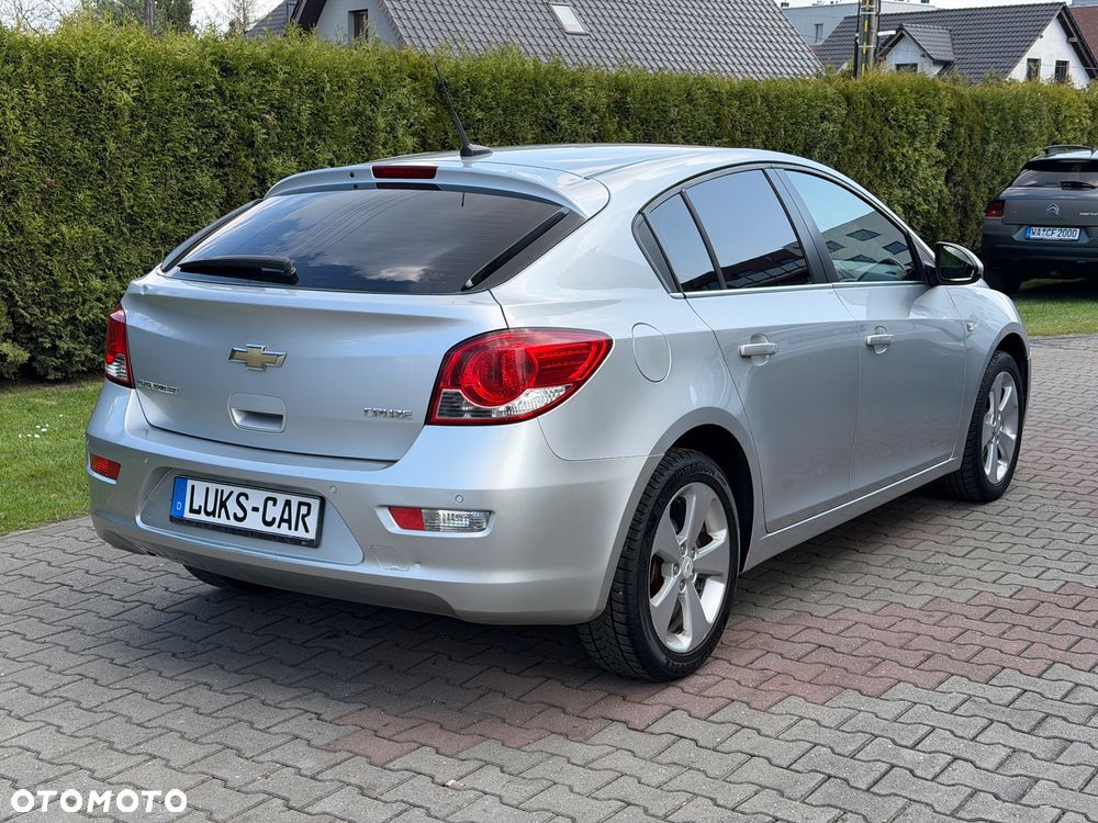 Chevrolet Cruze 1.8 LT+ - 36