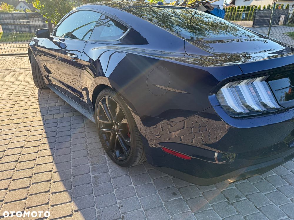 Ford Mustang 5.0 V8 GT - 8