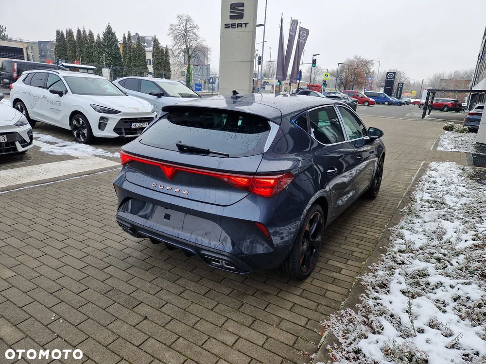 Cupra Leon 1.5 eTSI DSG - 4
