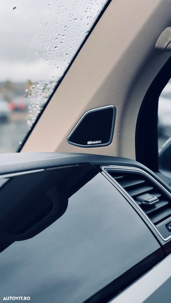 Volkswagen Multivan - 26