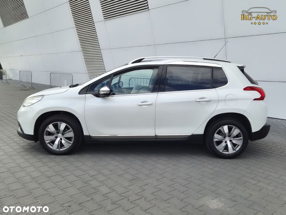 Peugeot 2008 - 12