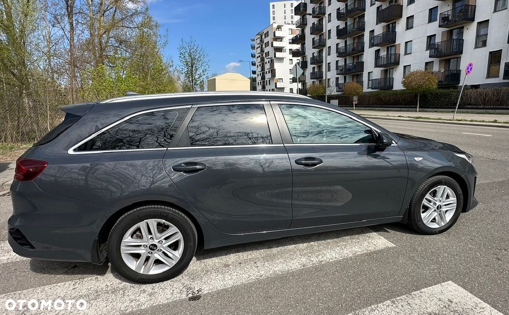 Kia Ceed 1.6 CRDi mHEV M - 29