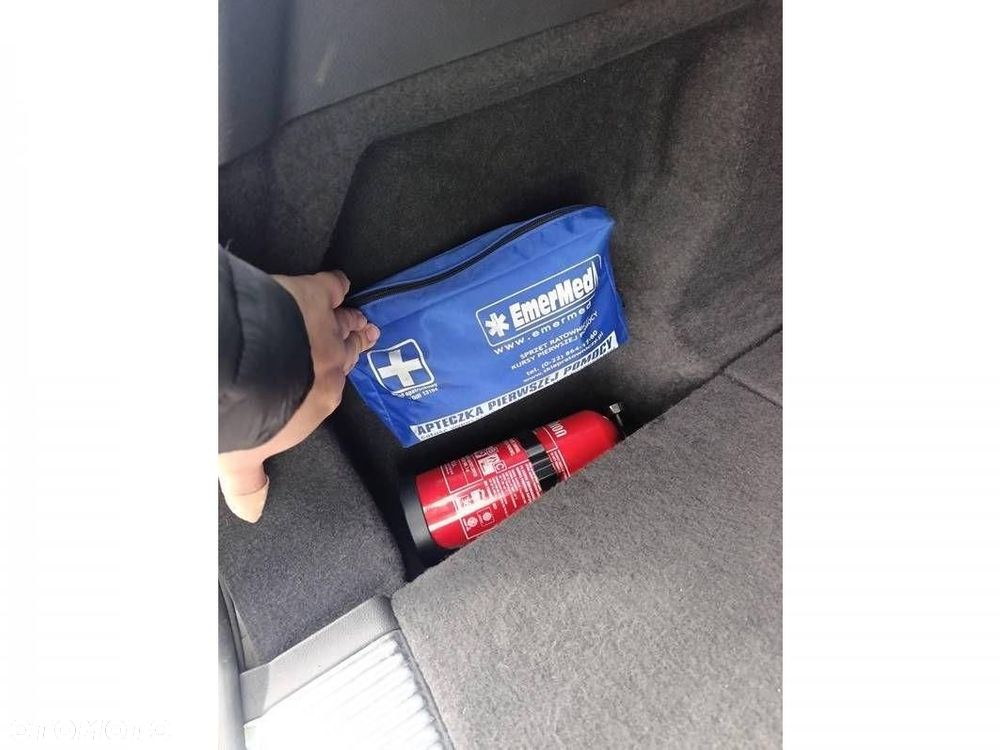 Ford Mondeo 2.0 TDCi Ambiente - 16