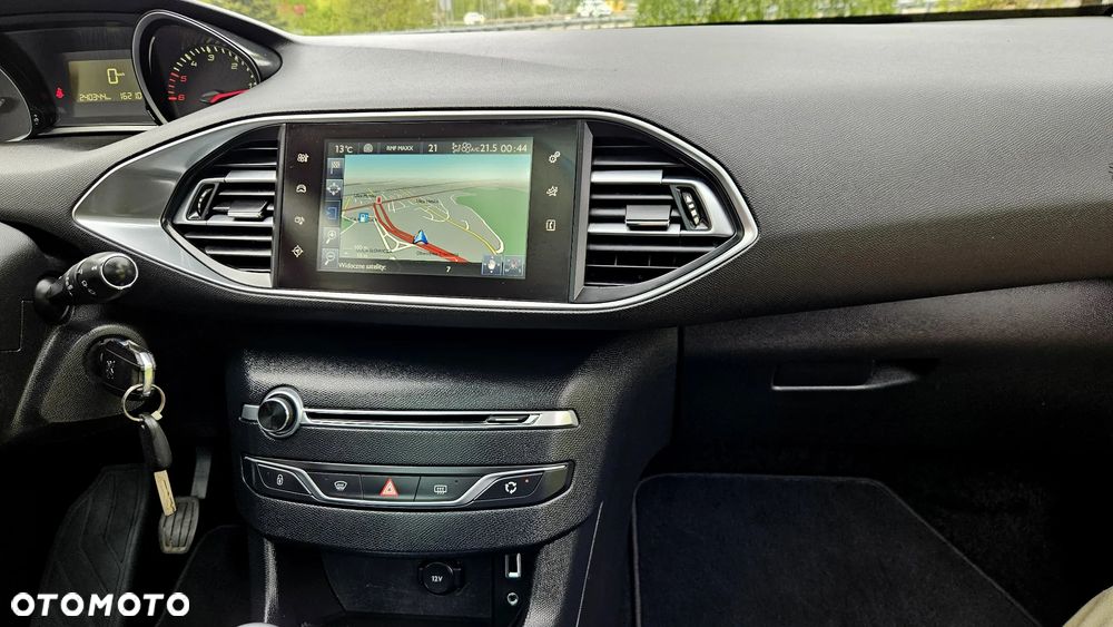Peugeot 308 BlueHDi 120 Stop & Start Style - 40
