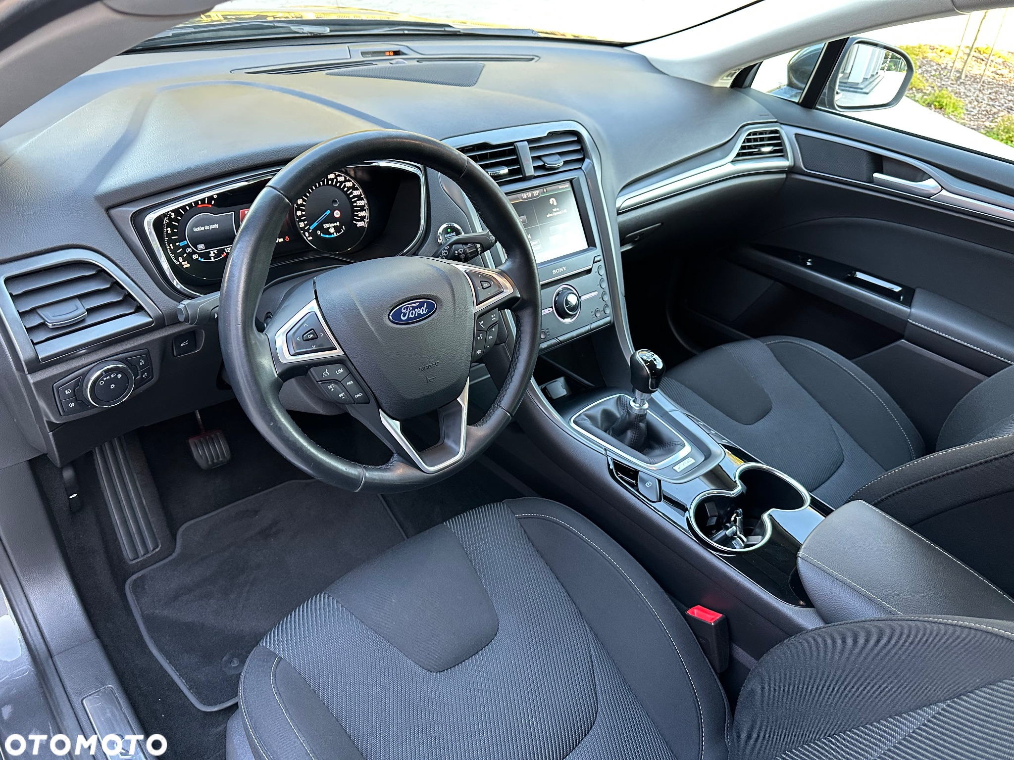 Ford Mondeo 2.0 EcoBlue Titanium - 17