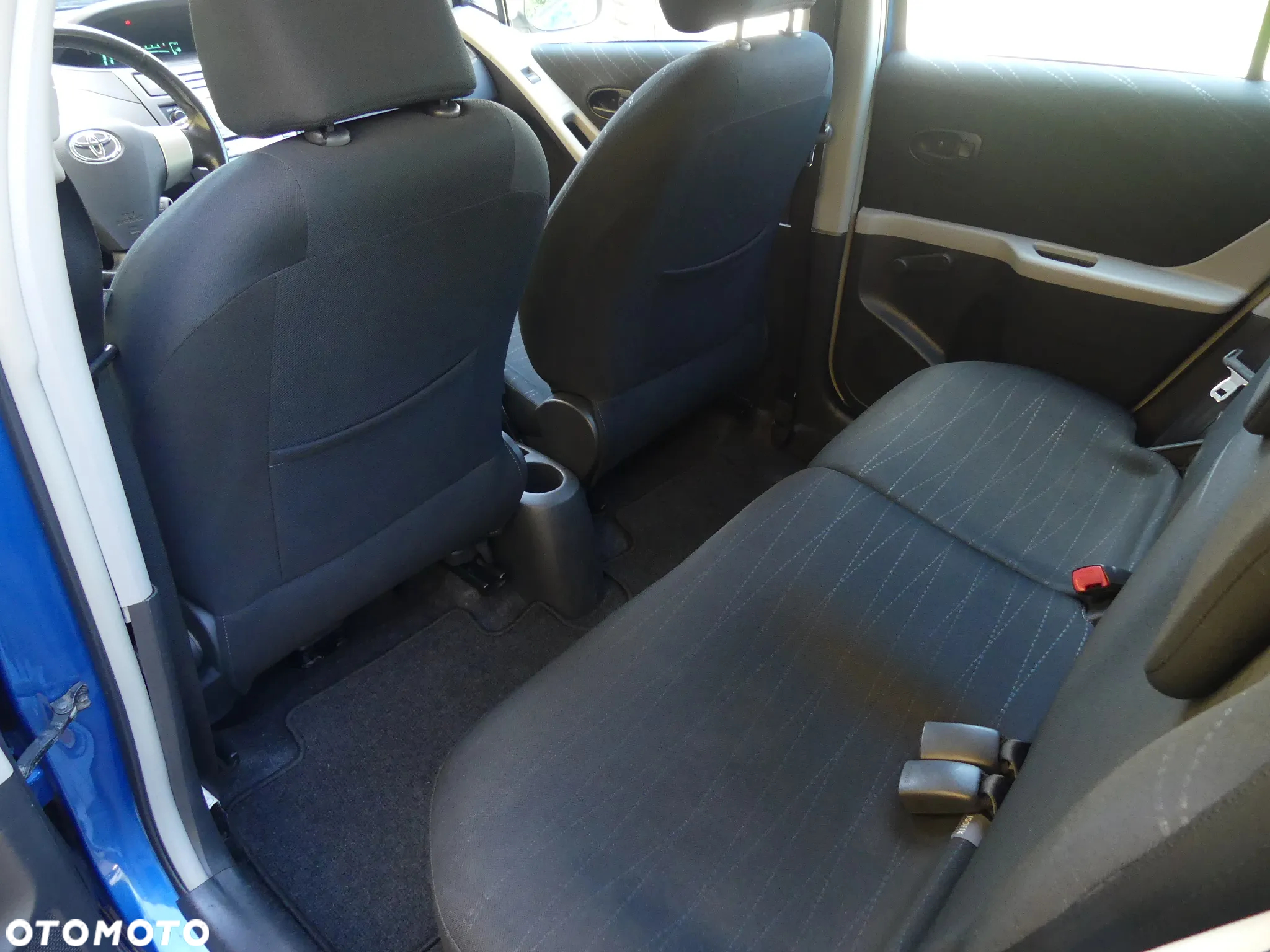 Toyota Yaris 1.3 VVT-i Cool - 10