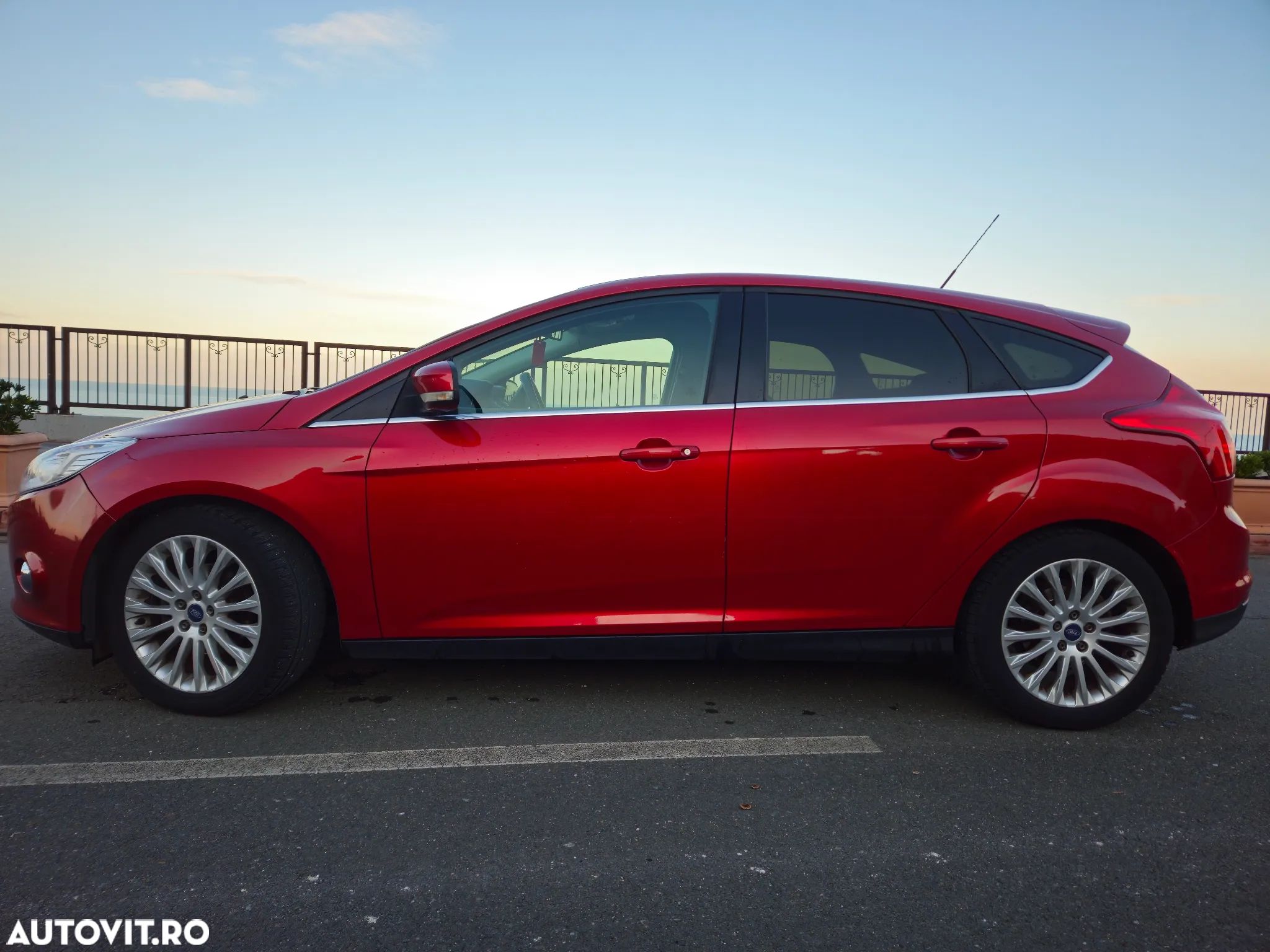 Ford Focus 1.6 TDCi DPF Titanium - 1