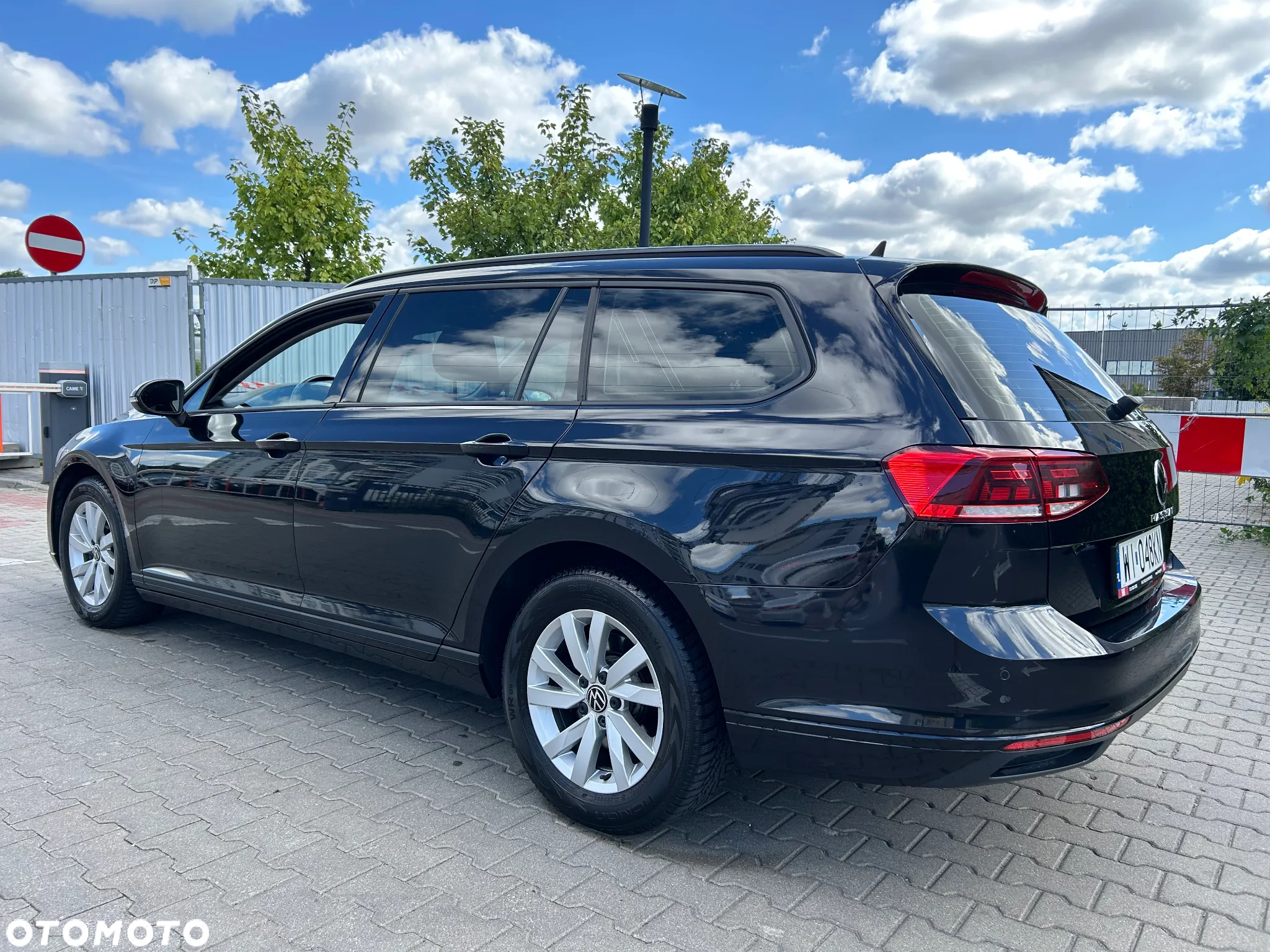Volkswagen Passat 2.0 TDI EVO Essence - 25