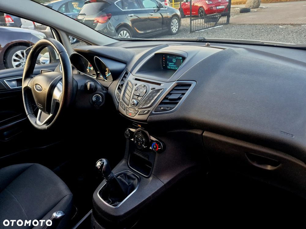 Ford Fiesta - 29