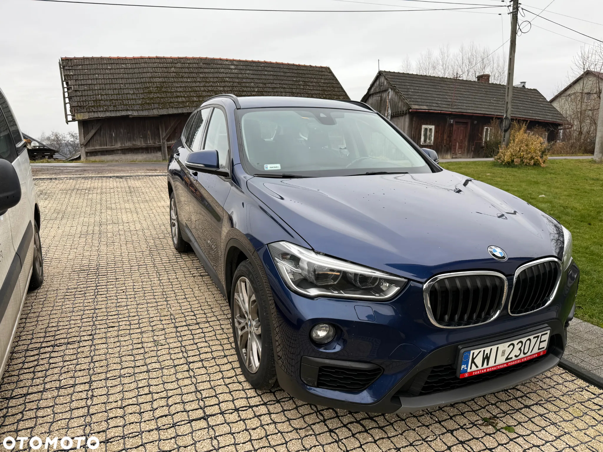 BMW X1 sDrive20d - 8