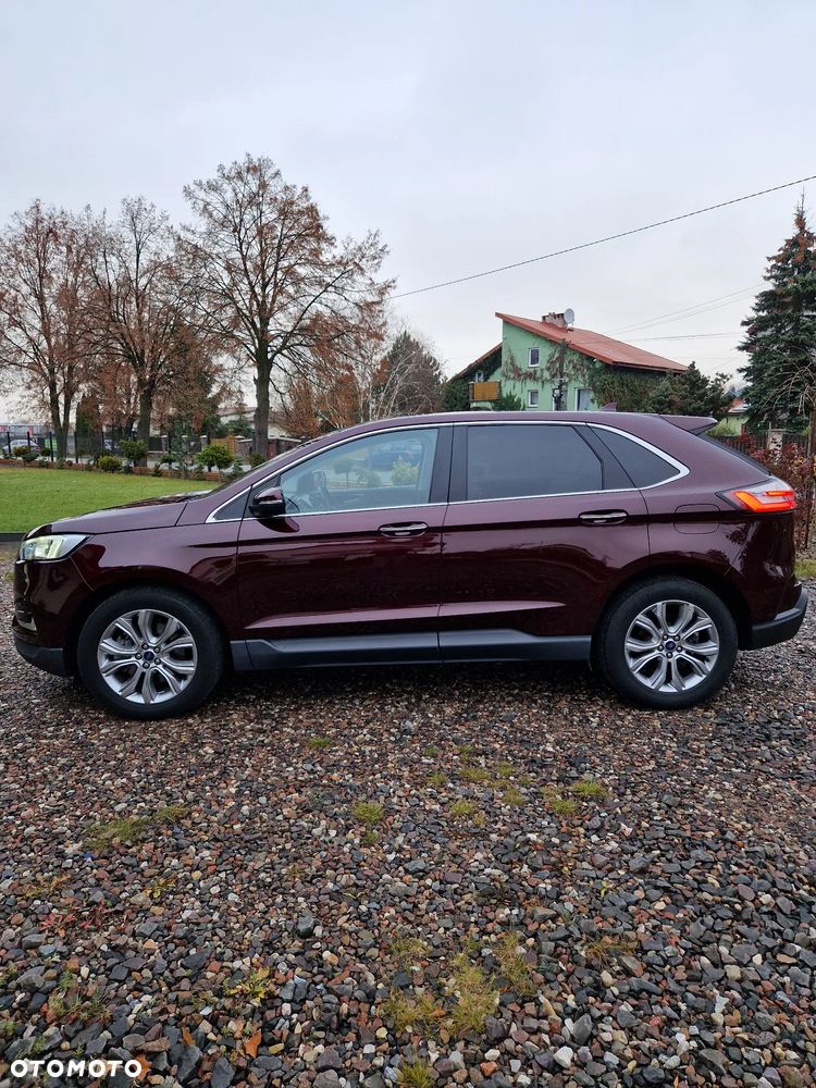 Ford Edge ver-2-0-ecoblue-bi--turbo-4x4-titanium - 9
