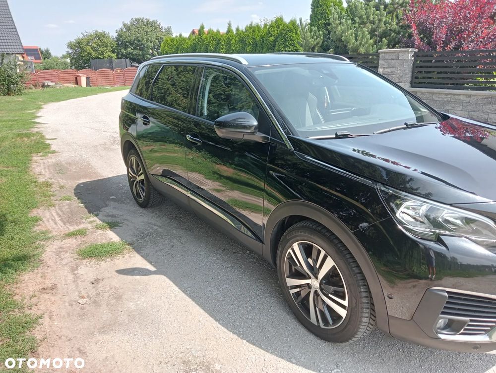 Peugeot 5008 - 3